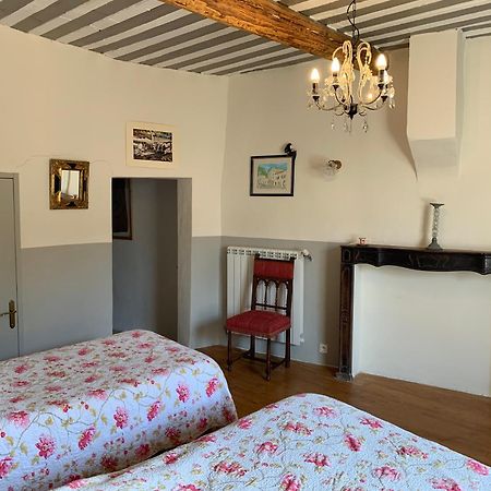 La Sarrasine Hotel Villes-sur-Auzon Buitenkant foto