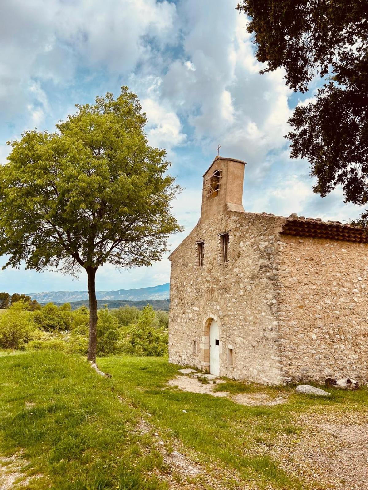 La Sarrasine Hotel Villes-sur-Auzon Buitenkant foto
