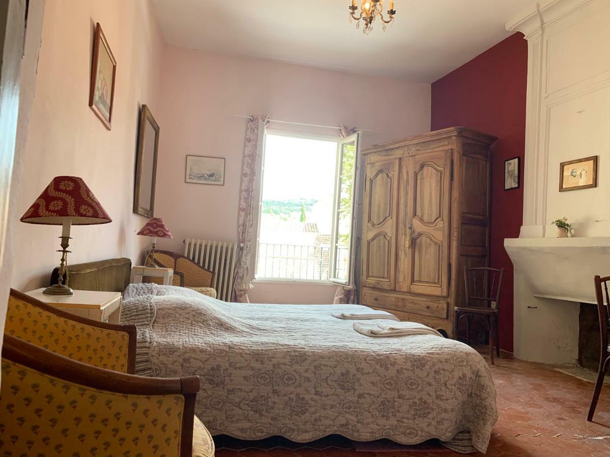 La Sarrasine Hotel Villes-sur-Auzon Buitenkant foto