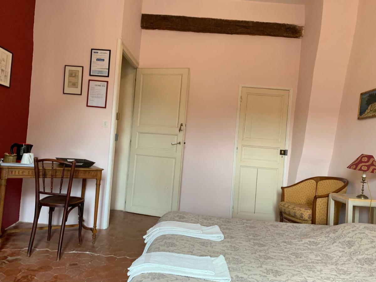 La Sarrasine Hotel Villes-sur-Auzon Buitenkant foto